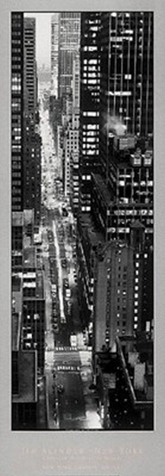 47Th Street Evening - Poster by Jim Alinder (14 x 40)